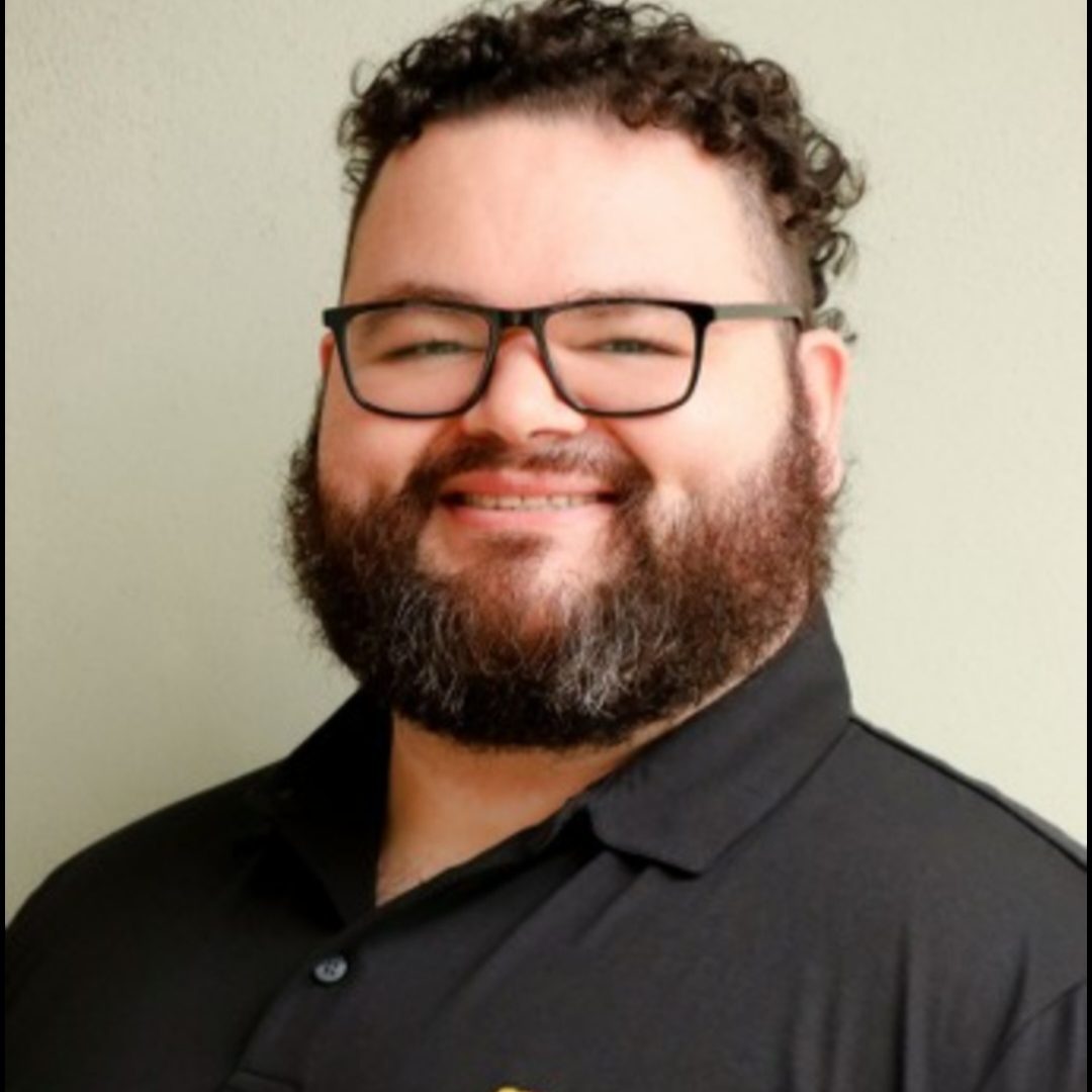 skilled practitioner owner of ACE Performance and Recovery. Fascial Stretch Therapy, Golgi Tendon Organ, Myofascial Release, Pain relief, stretch therapy, wellington FL,